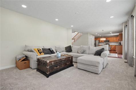 63 Creekledge Lane Copley OH 44321