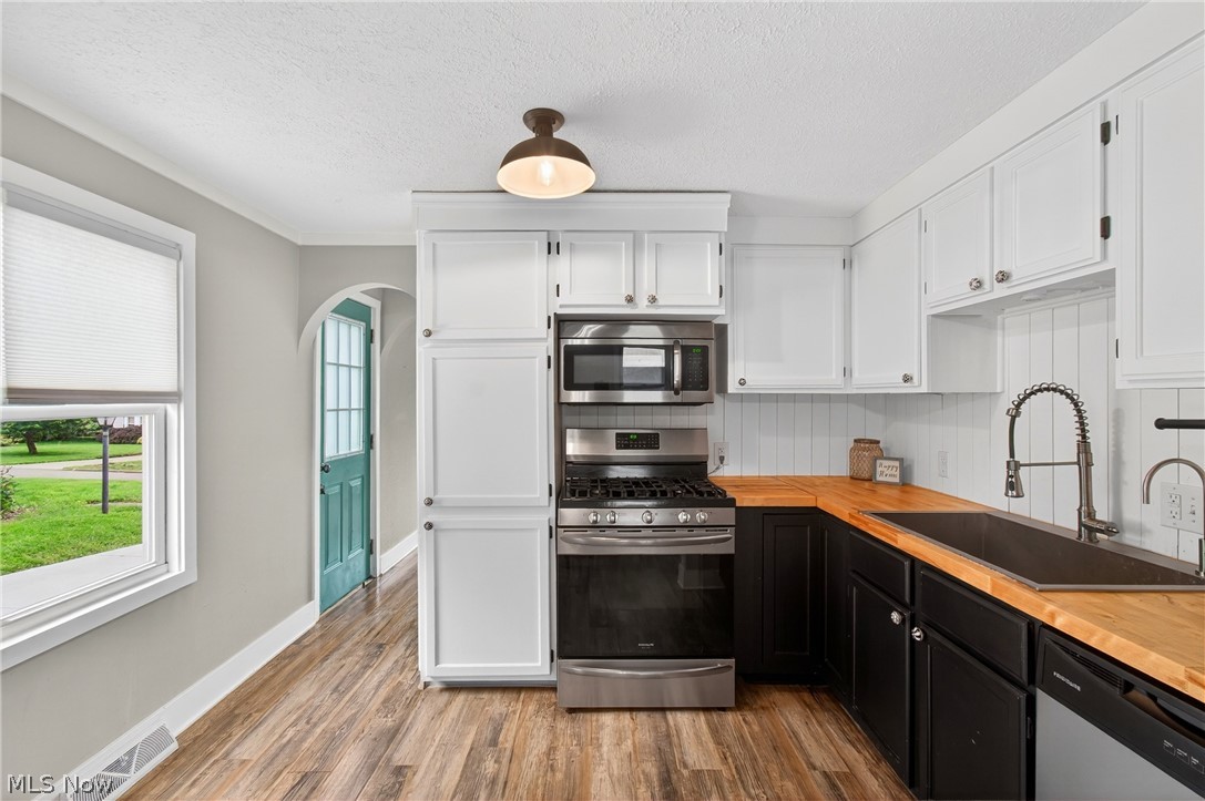 3731 Yale Avenue NW Canton OH 44709