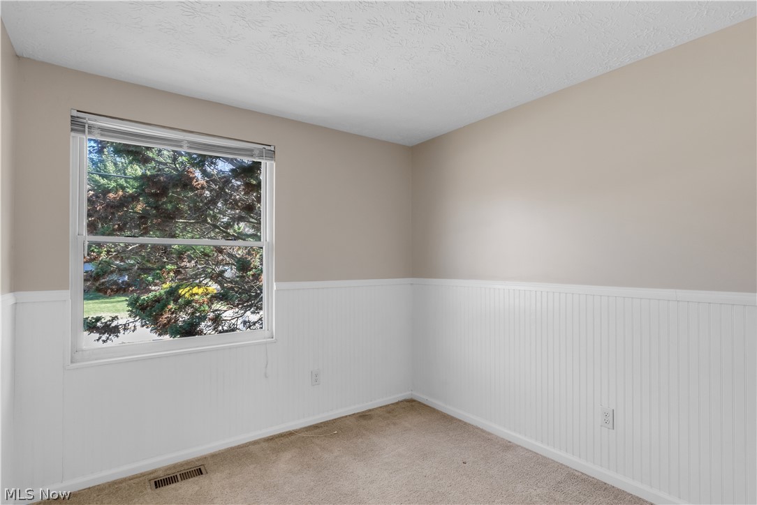 1720 Red Bird Road Madison OH 44057