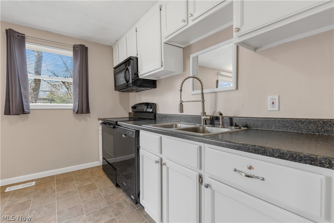 1720 Red Bird Road Madison OH 44057