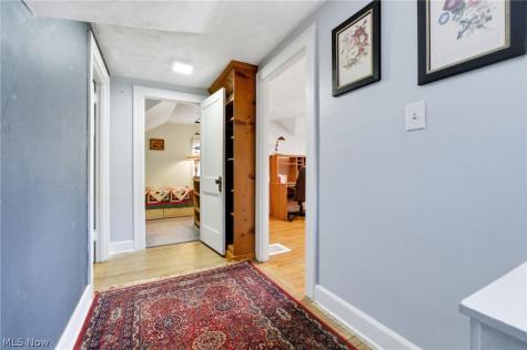 3716 Grantwood Drive Parma OH 44134