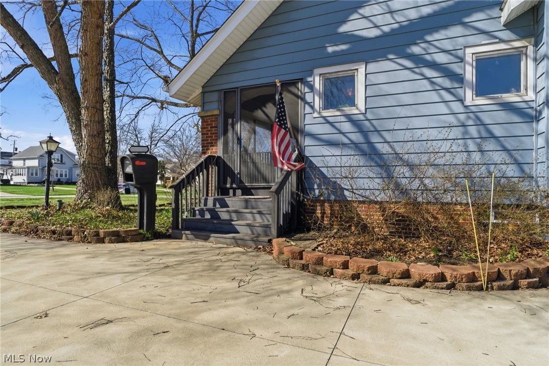 3716 Grantwood Drive Parma OH 44134
