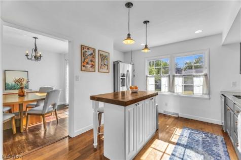 4259 W 202 Street Fairview Park OH 44126