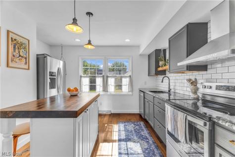 4259 W 202 Street Fairview Park OH 44126