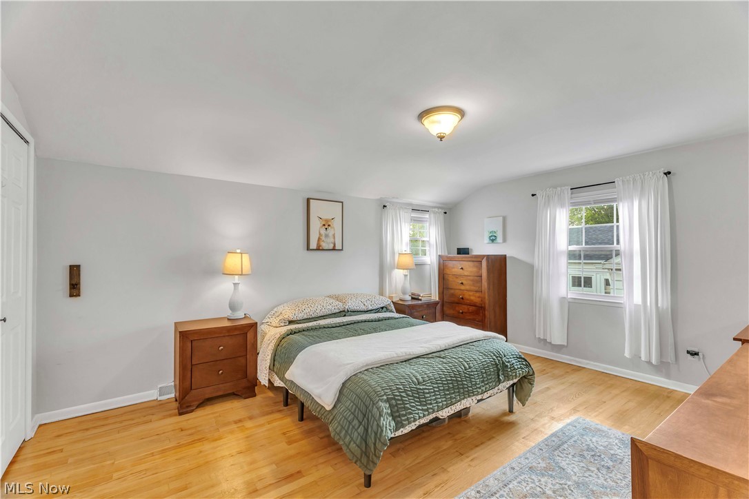 4259 W 202 Street Fairview Park OH 44126