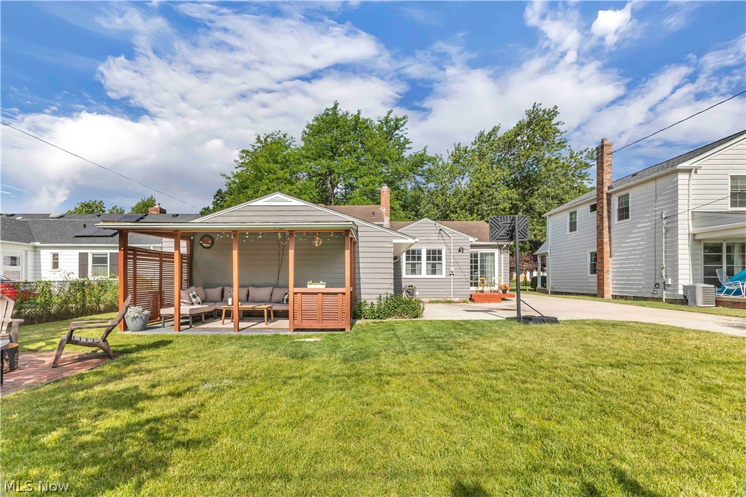 4259 W 202 Street Fairview Park OH 44126