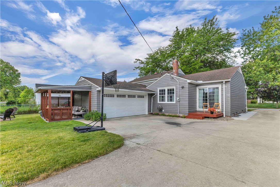 4259 W 202 Street Fairview Park OH 44126