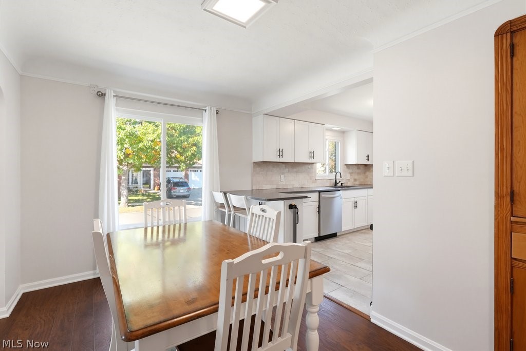 2530 Brookview Boulevard Parma OH 44134