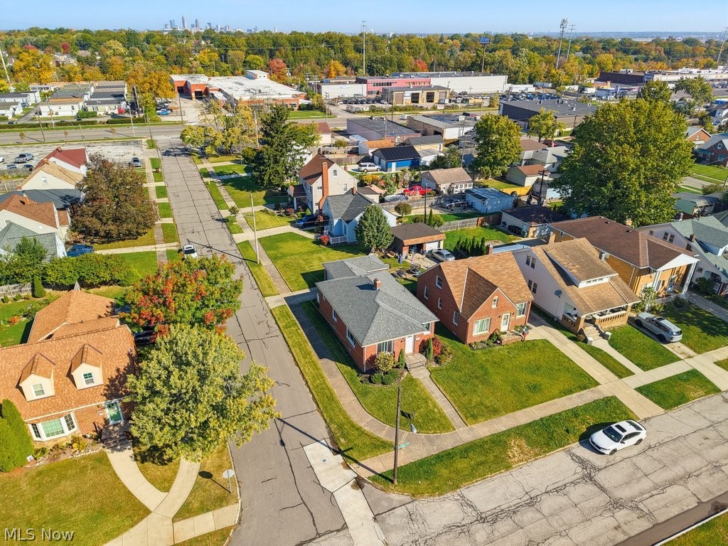 2530 Brookview Boulevard Parma OH 44134