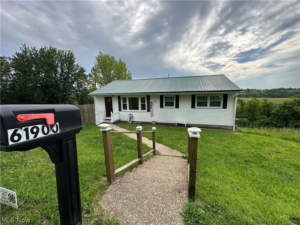 61900 Fairview Road Barnesville OH 43713