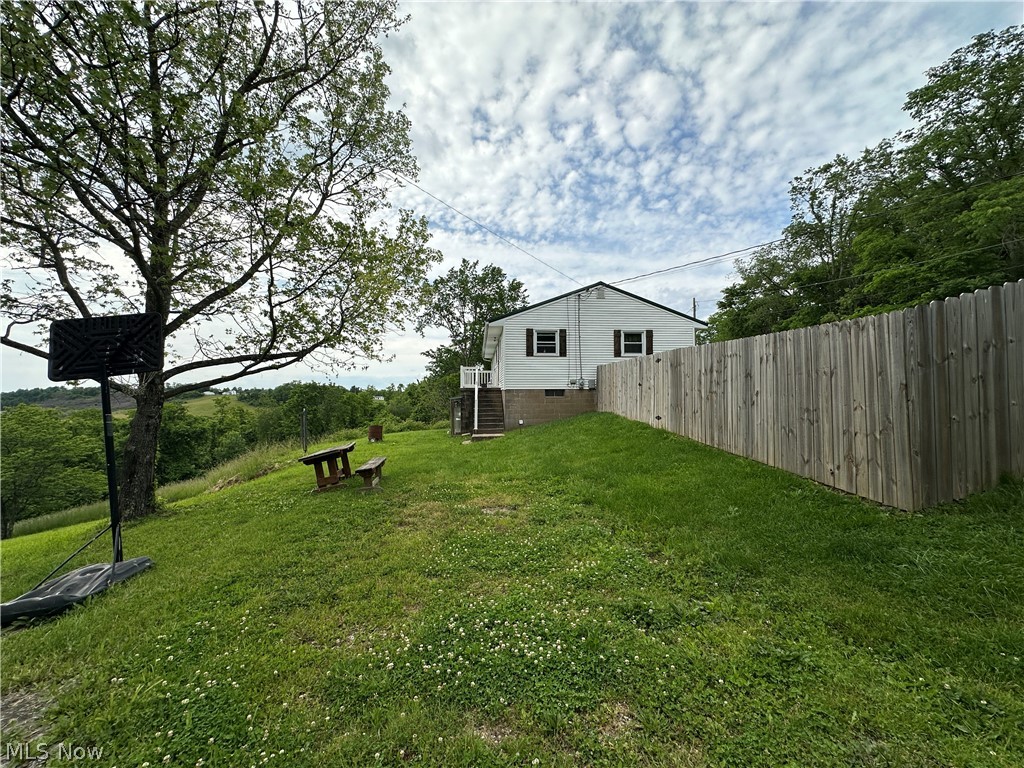 61900 Fairview Road Barnesville OH 43713