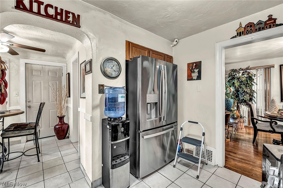 1909 Powell Avenue Cleveland Heights OH 44118
