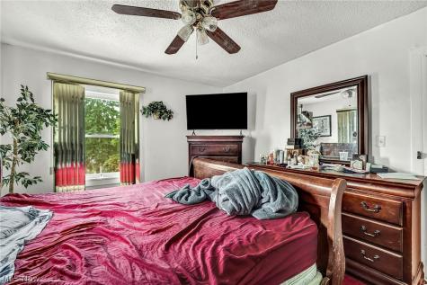 1909 Powell Avenue Cleveland Heights OH 44118