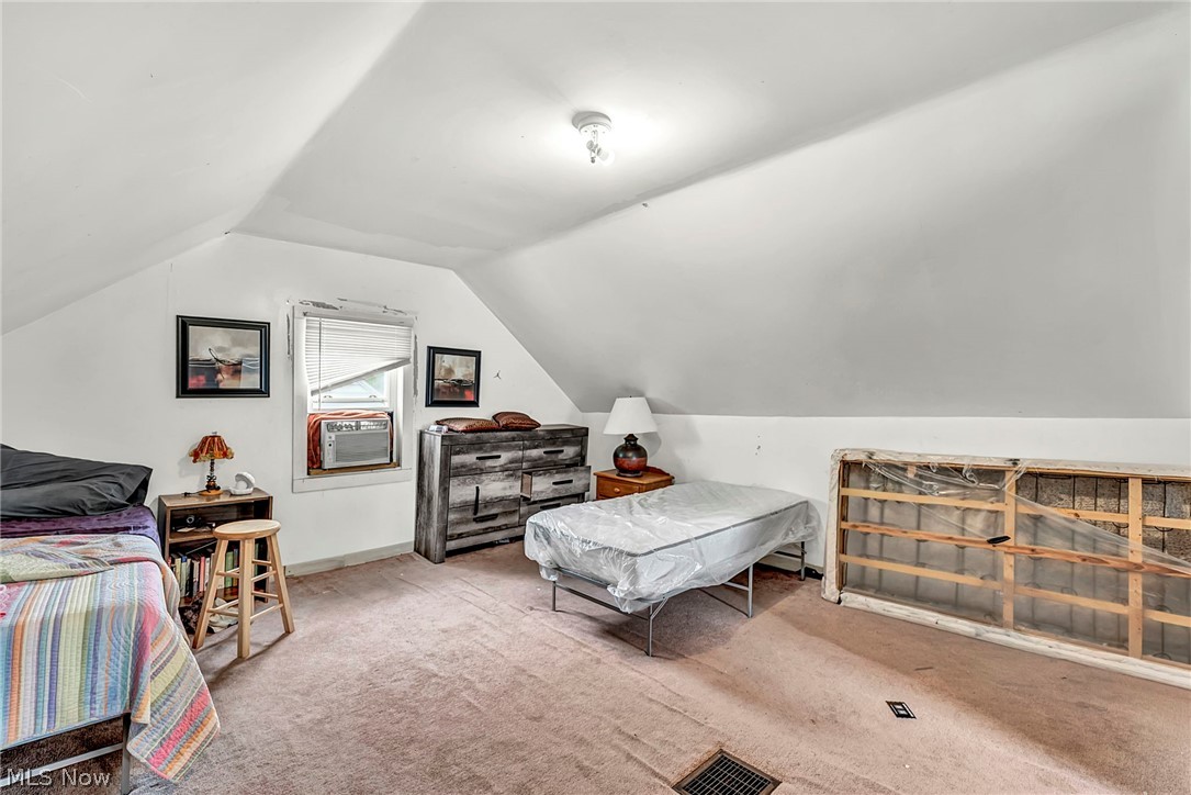 1909 Powell Avenue Cleveland Heights OH 44118