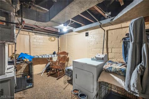 1909 Powell Avenue Cleveland Heights OH 44118