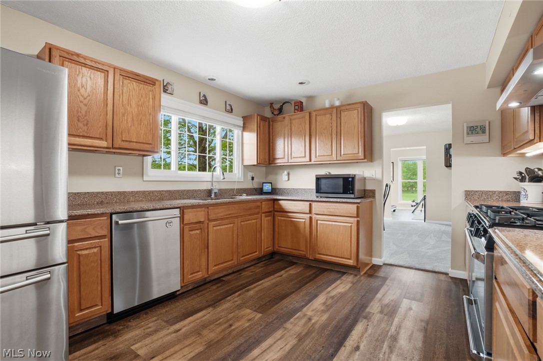 16159 Gar Highway Montville OH 44064