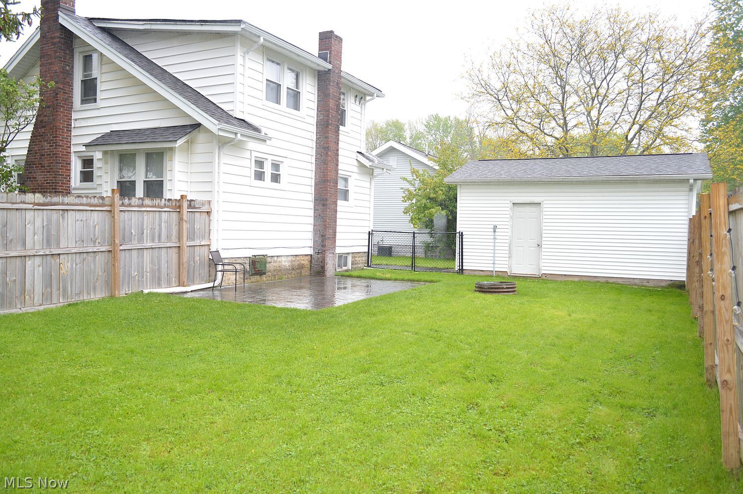 298 Swan Street Geneva OH 44041