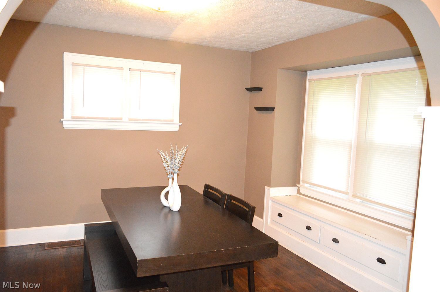 298 Swan Street Geneva OH 44041