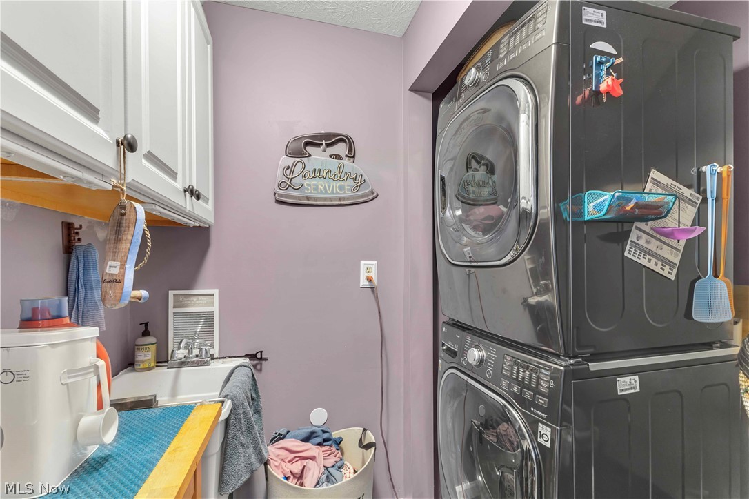24323 Smith Avenue Westlake OH 44145
