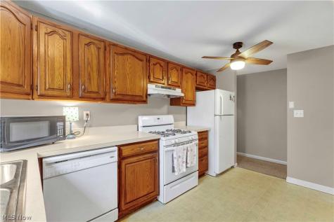 24323 Smith Avenue Westlake OH 44145