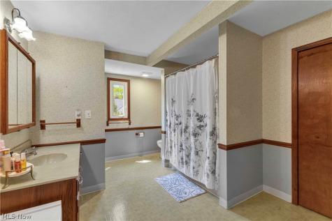 24323 Smith Avenue Westlake OH 44145