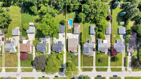 24323 Smith Avenue Westlake OH 44145