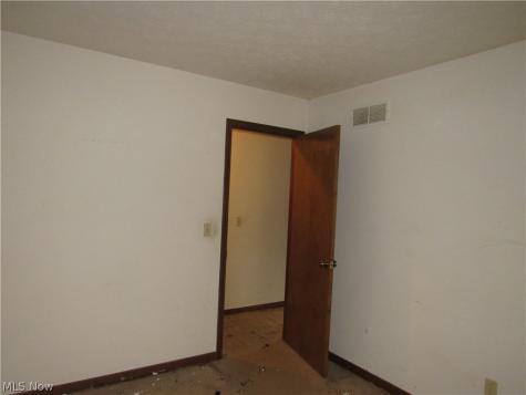 1615 E 84th Street Cleveland OH 44103