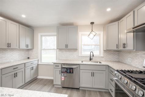 7520 W Wallings Road North Royalton OH 44133
