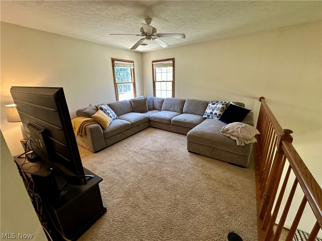 16492 Sunwood Oval Strongsville OH 44136