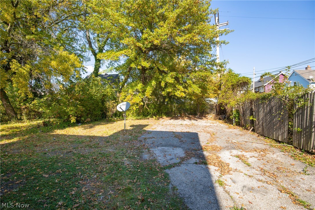 9809 Hilgert Drive Cleveland OH 44104