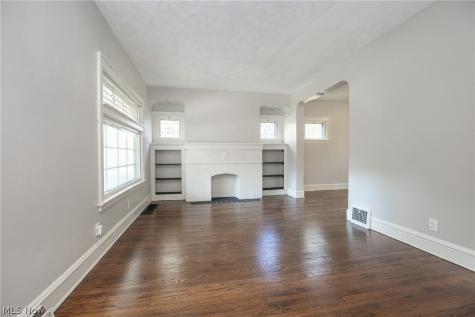 9809 Hilgert Drive Cleveland OH 44104