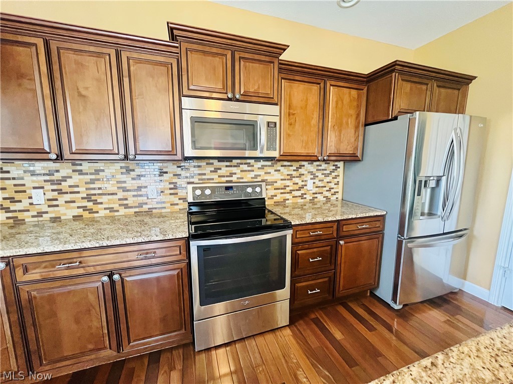 675 Bridle Court Geneva OH 44041