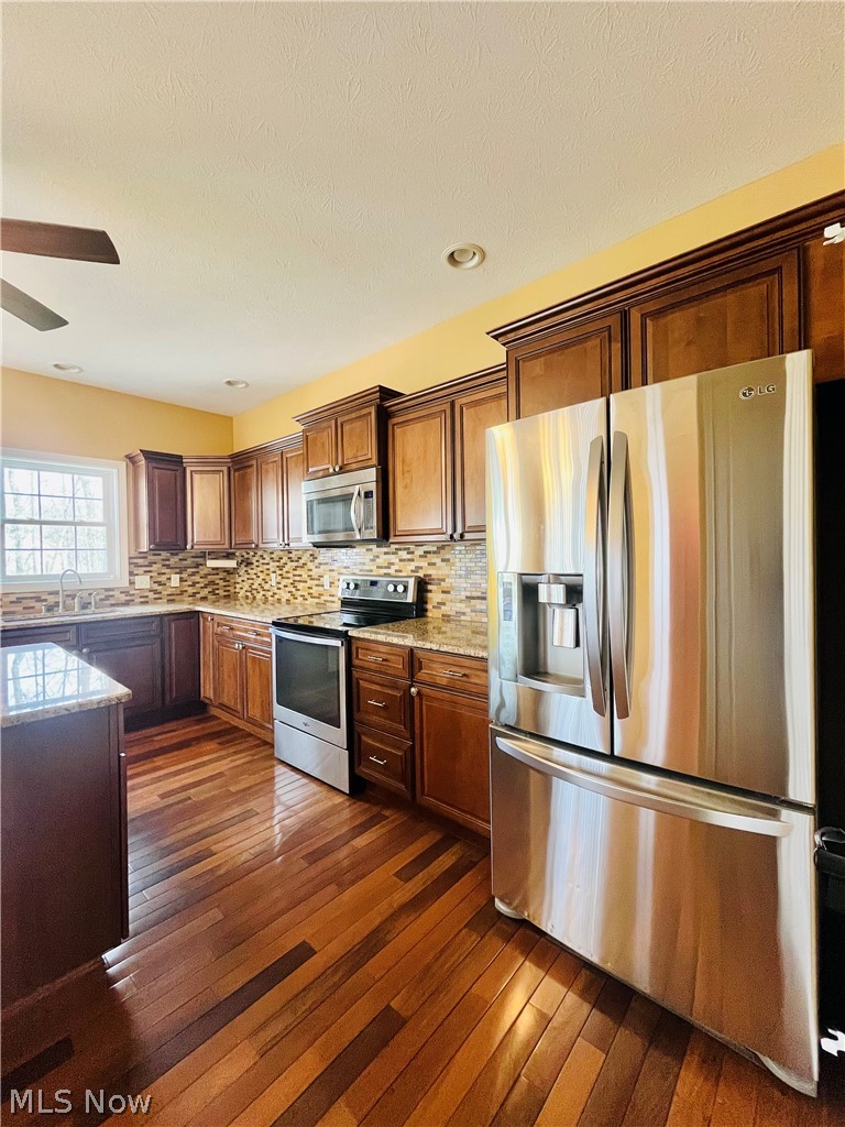 675 Bridle Court Geneva OH 44041