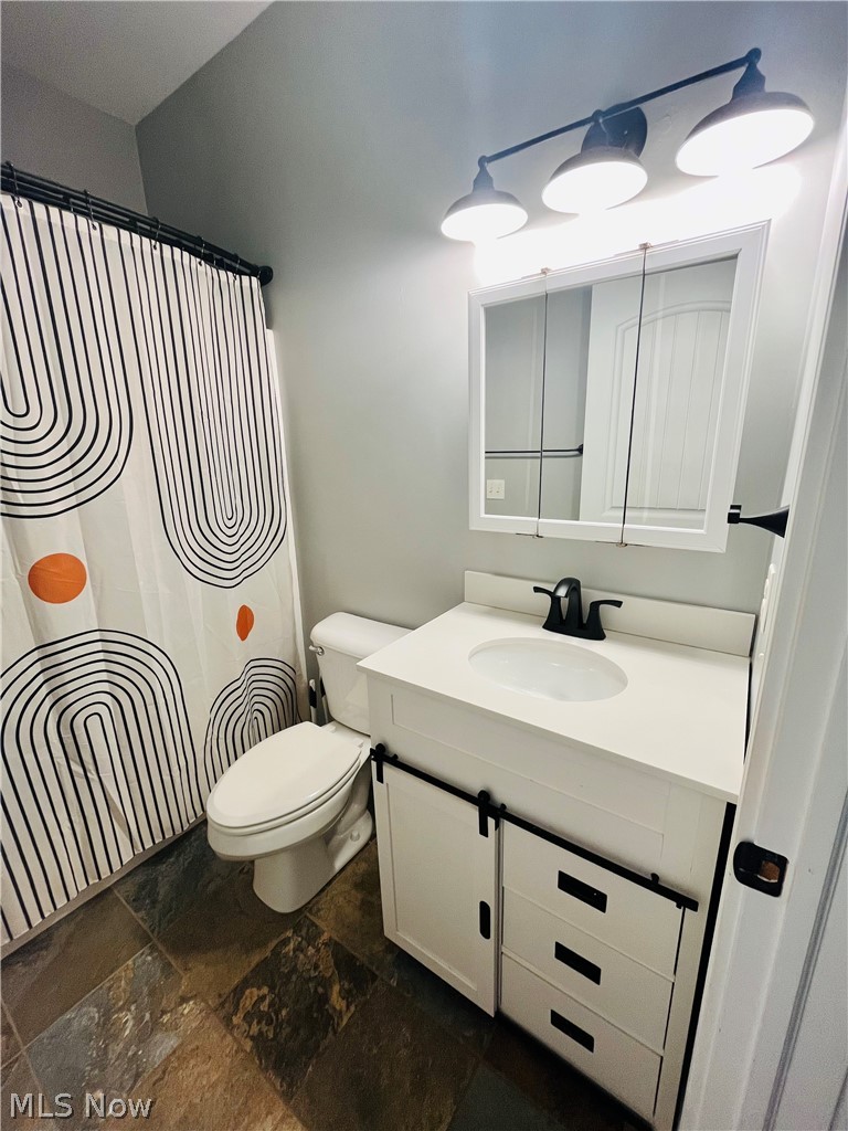 675 Bridle Court Geneva OH 44041