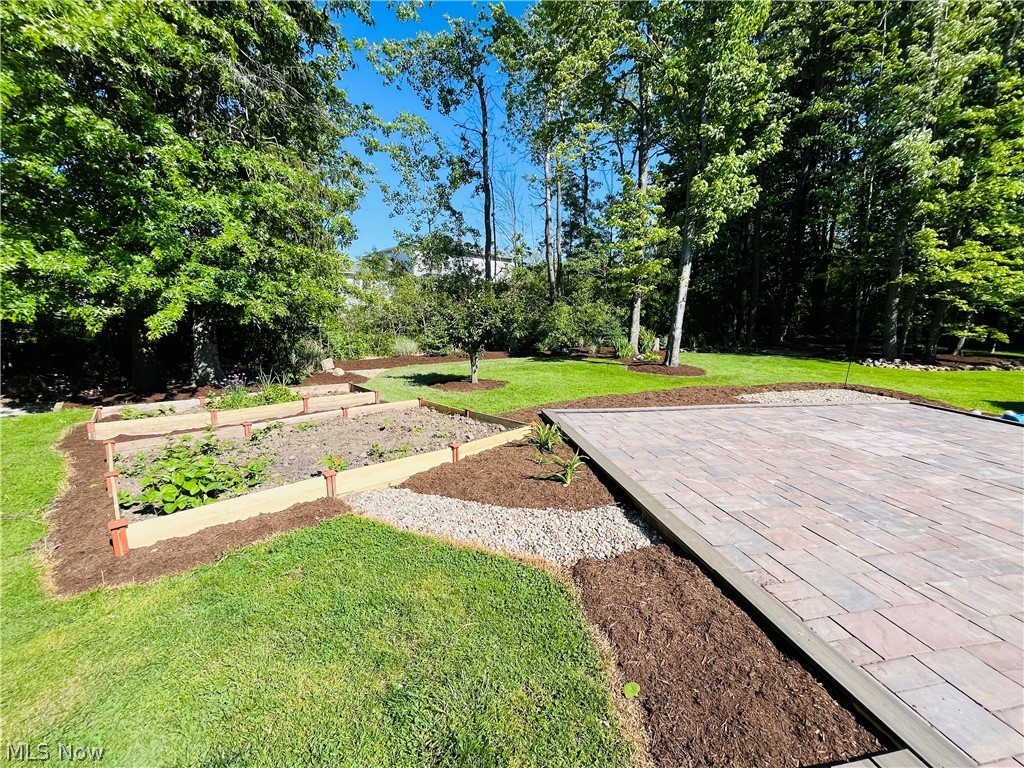 675 Bridle Court Geneva OH 44041