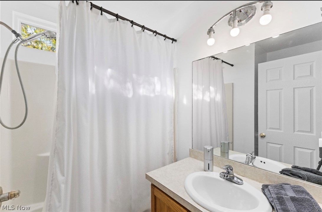 969 Ridgecrest Drive Cuyahoga Falls OH 44221