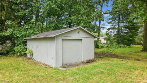 4258 Staatz Drive Youngstown OH 44511
