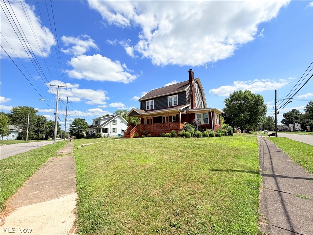 963 Warren Avenue Niles OH 44446
