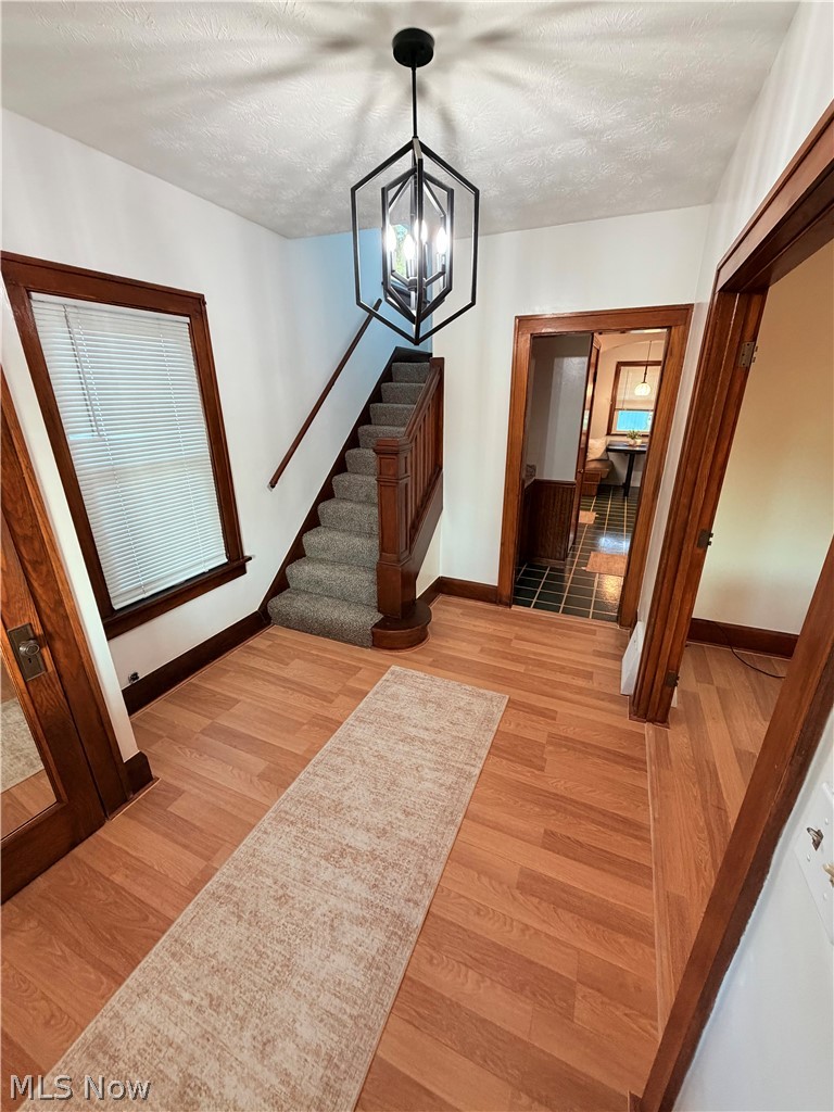 963 Warren Avenue Niles OH 44446