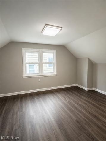 1199 Mayfield Ridge Road Cleveland OH 44124