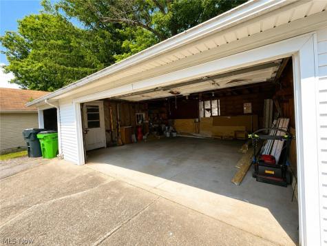 1199 Mayfield Ridge Road Cleveland OH 44124