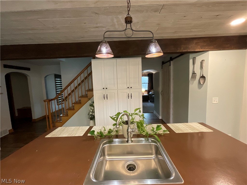 504 2nd Avenue SE Beach City OH 44608