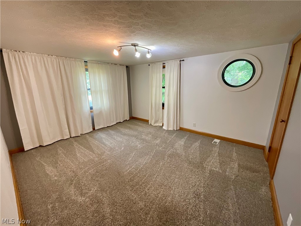 504 2nd Avenue SE Beach City OH 44608