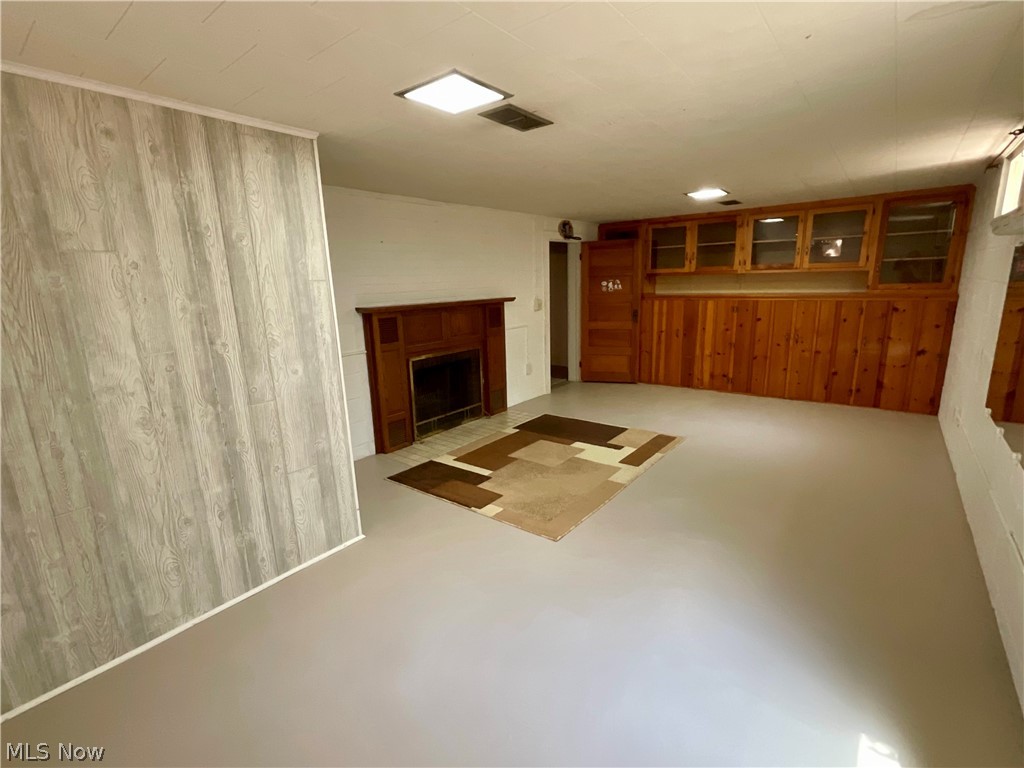 504 2nd Avenue SE Beach City OH 44608