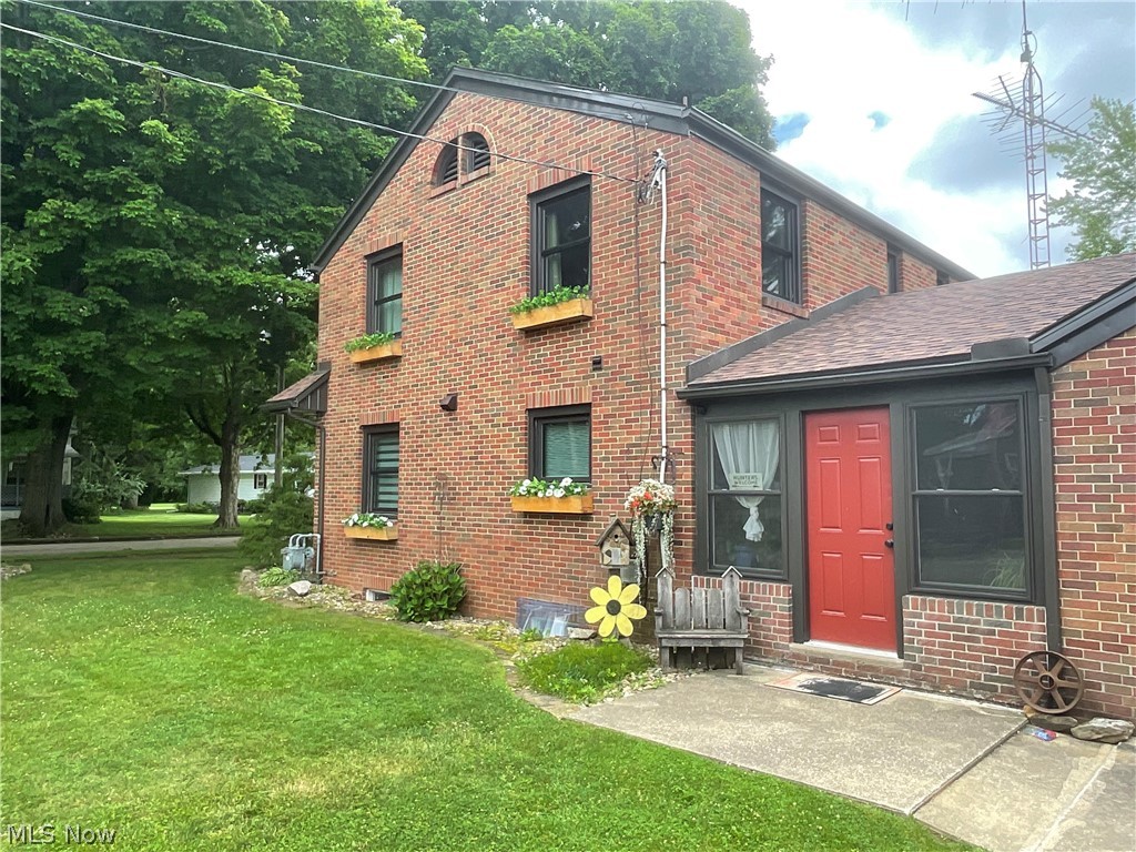 504 2nd Avenue SE Beach City OH 44608