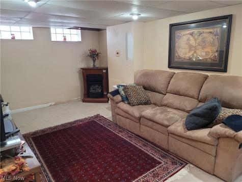 5853 Monica Lane Garfield Heights OH 44125