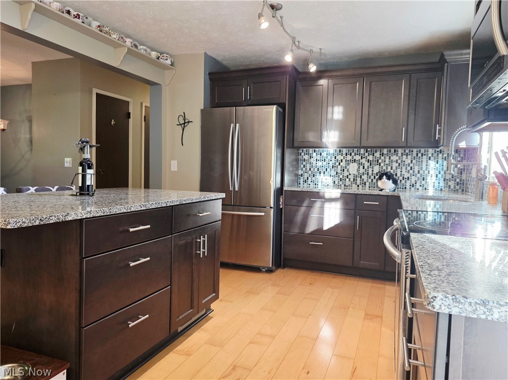 3798 Nautilus Trail Aurora OH 44202