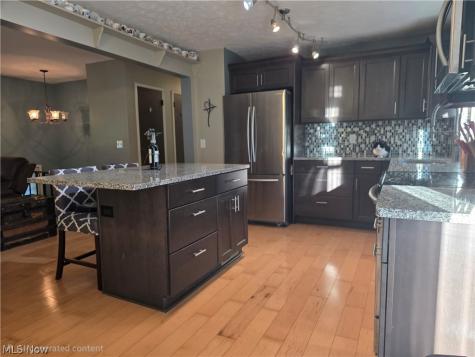 3798 Nautilus Trail Aurora OH 44202