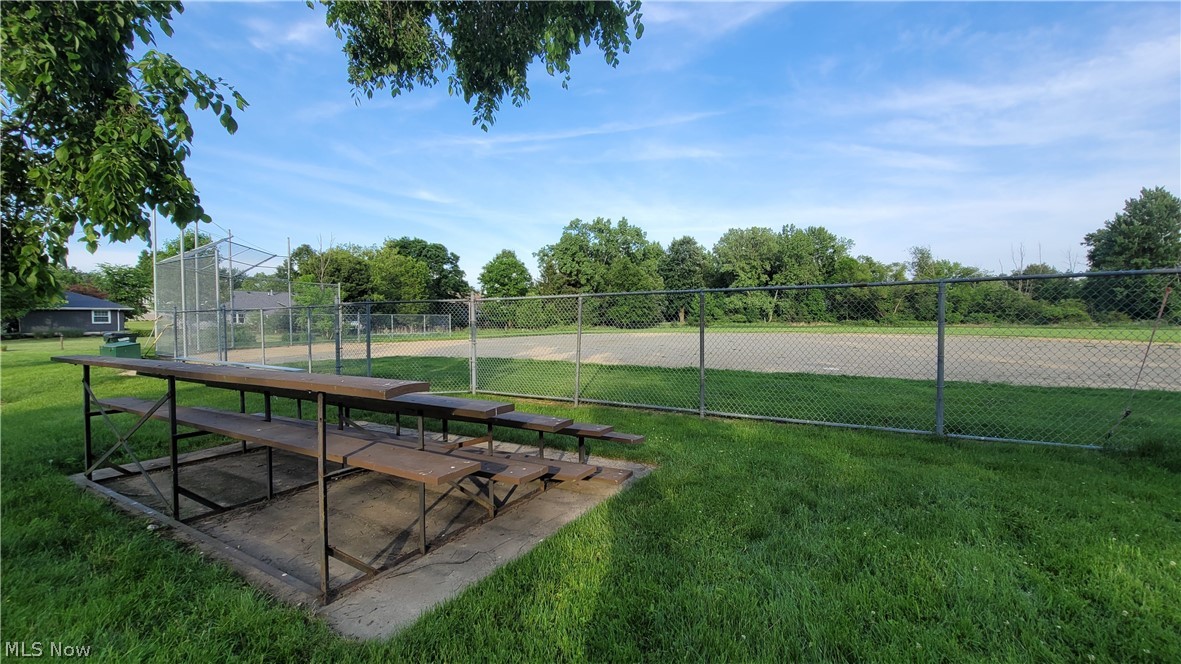 3798 Nautilus Trail Aurora OH 44202