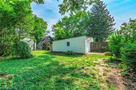 455 11th Street Elyria OH 44035